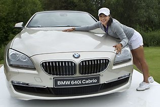 Hadiah BMW Hole In One